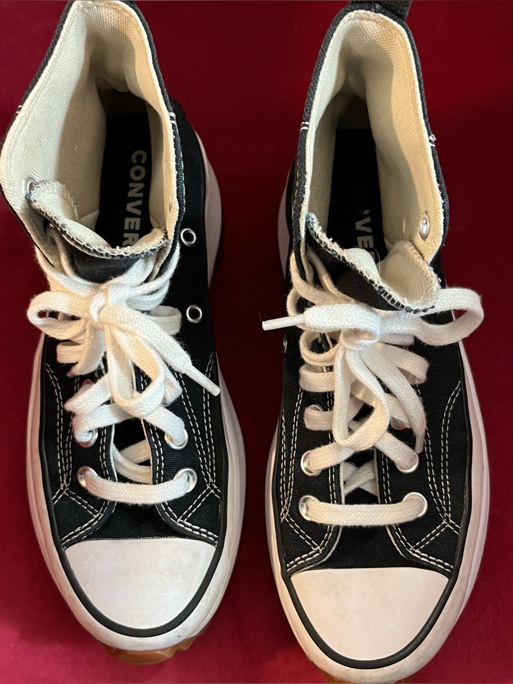 Women’s Converse Run Star Hike Suede-Trim High Top Sneakers in Black/White